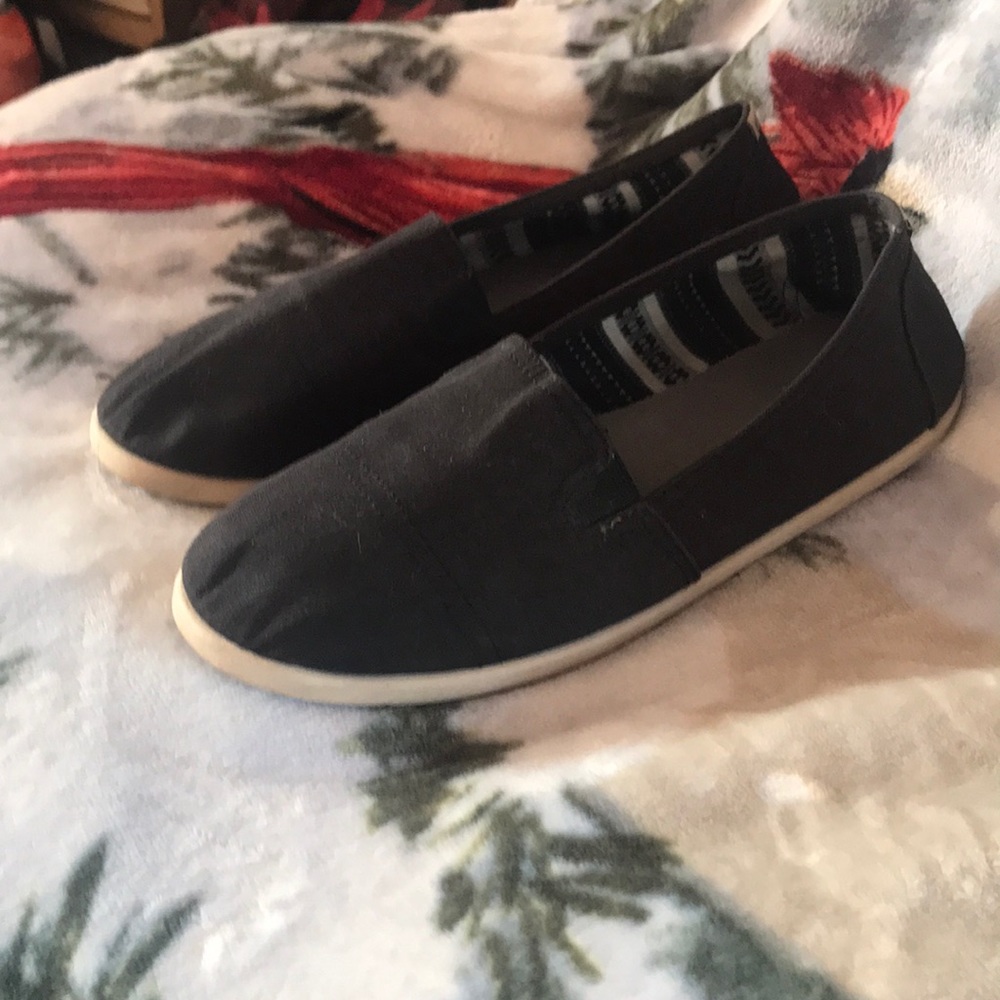 Women’s Airwalk Flats